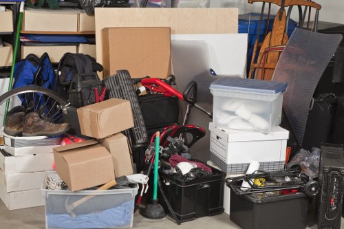 Professional flat clearance team in Limehouse